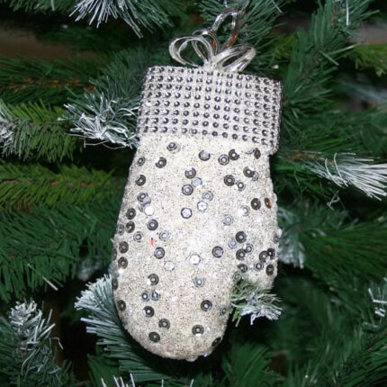 Ornament Manusa